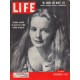 1952 LIFE Magazine Cover Page "Suzanne Cloutier"