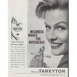 1958 Tareyton Cigarettes Ad "Mildness Makes The Difference"