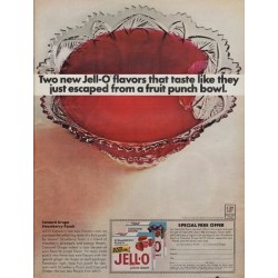 1967 Jell-O Ad "Two New Flavors"